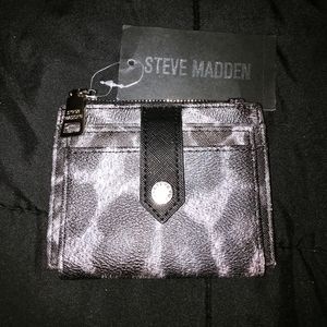 Steve Madden Gray & Black Leopard Wallet